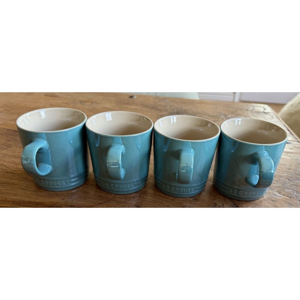Le Creuset Stoneware London 12 oz 350 ml Mugs Set of 4 Pearlized Caribbean NEW - Picture 3 of 8